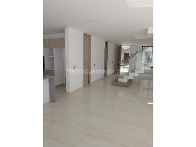Casa de 5 alcobas en venta en Cali, Cali, 323 m² · foto 11 de 20