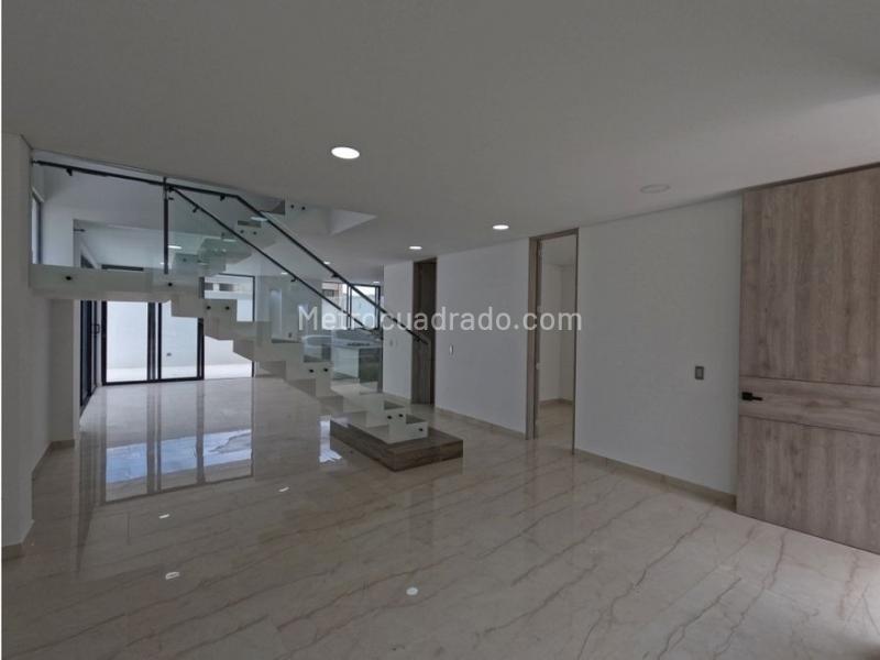 Casa – Cali, Ulpiano Lloreda, Comuna 13 - Más