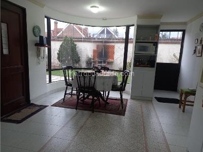 Casa de 4 alcobas en venta en San Jose De Bavaria, Bogotá, 830 m² · foto 6 de 20