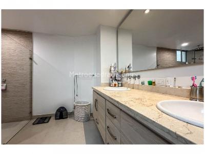 Apartamento en venta en Los Rosales, Bogotá · foto 12 de 20