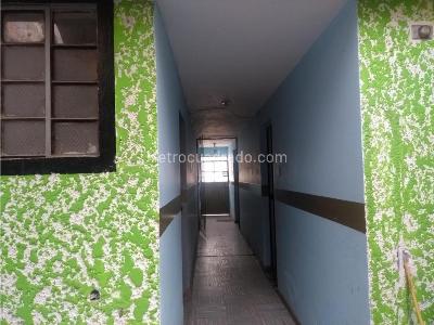 Casa de 5 alcobas en venta en Ciudad Jardin Norte, Bogotá, 255 m² · foto 10 de 11