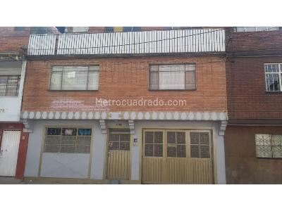 Casa de 5 alcobas en venta en Ciudad Jardin Norte, Bogotá, 255 m² · foto 11 de 11