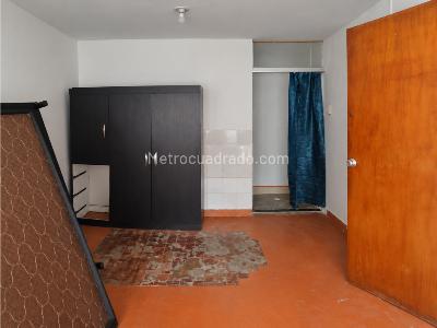 Casa de 5 alcobas en venta en Ciudad Jardin Norte, Bogotá, 255 m² · foto 6 de 11