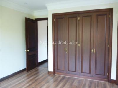 Apartamento en venta en Santa Barbara Alta, Bogotá · foto 10 de 20