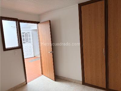 Apartamento de 5 alcobas en venta en La Estrada, Bogotá, 390 m² · foto 10 de 20