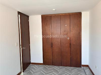 Apartamento de 5 alcobas en venta en La Estrada, Bogotá, 390 m² · foto 15 de 20