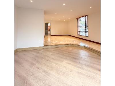 Casa de 3 alcobas en arriendo en Villasdelmediterraneo, Bogotá, 238 m² · foto 2 de 20