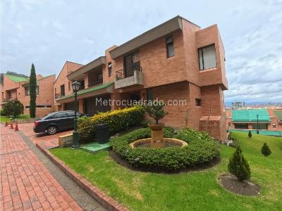 Casa de 4 alcobas en arriendo en Bosques Del Marques, Bogotá, 495 m² · foto 4 de 20