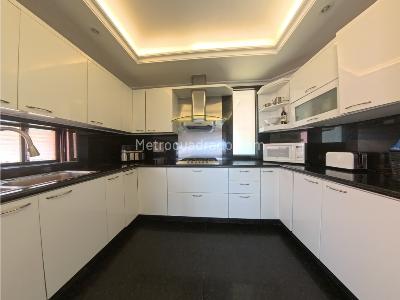 Casa de 4 alcobas en arriendo en Bosques Del Marques, Bogotá, 495 m² · foto 6 de 20