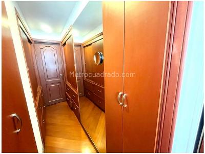 Apartamento de 3 alcobas en venta en Santa Barbara, Bogotá, 107 m² · foto 7 de 20