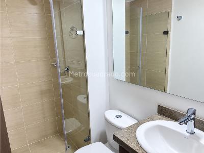 Apartamento de 2 alcobas en arriendo en Santa Teresa, Bogotá, 48 m² · foto 7 de 10