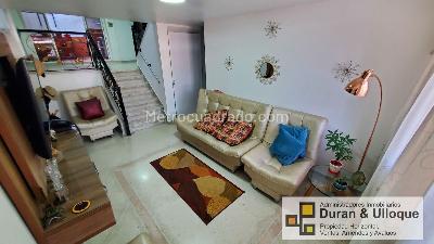 Casa de 5 alcobas en venta en Altos De Jardin, Bucaramanga, 251 m² · foto 4 de 20