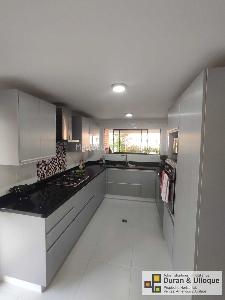 Apartamento de 3 alcobas en venta en Altos De Cabecera, Bucaramanga, 328 m² · foto 10 de 20