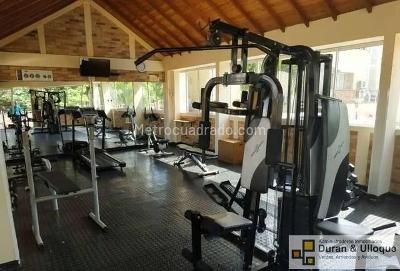 Casa de 4 alcobas en venta en Cañaveral, Floridablanca, 200 m² · foto 3 de 20