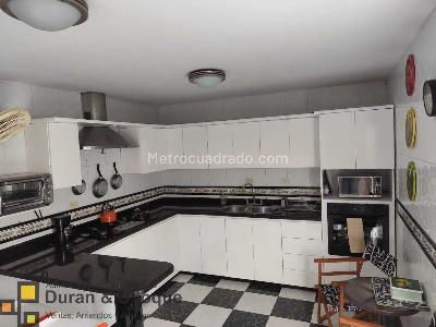 Casa de 4 alcobas en venta en Ciudad Jardind, Barranquilla, 295 m² · foto 6 de 20