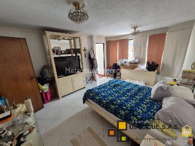 Apartamento de 4 alcobas en venta en Cabecera, Bucaramanga, 216 m² · foto 9 de 20