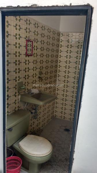 Bodega en Arriendo, LOS COMUNEROS, Bucaramanga - Más
