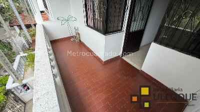 Casa de 5 alcobas en venta en Fontana, Bucaramanga, 283 m² · foto 13 de 20
