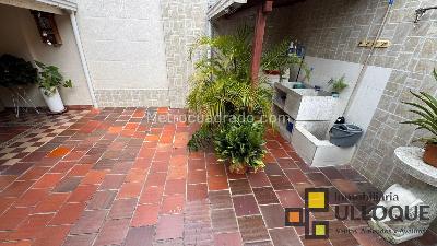 Casa de 5 alcobas en venta en Fontana, Bucaramanga, 283 m² · foto 17 de 20