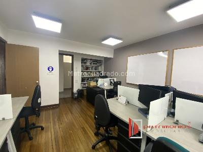 Casa de 5 alcobas en venta en Chapinero Teusaquillo, Bogotá, 582 m² · foto 12 de 20