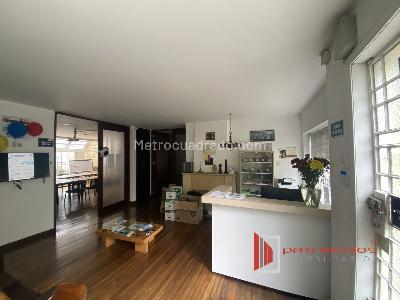 Casa de 5 alcobas en venta en Chapinero Teusaquillo, Bogotá, 582 m² · foto 15 de 20
