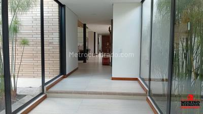 Casa de 4 alcobas en venta en Corredor San Antonio La Ceja, Rionegro, 487 m² · foto 14 de 19