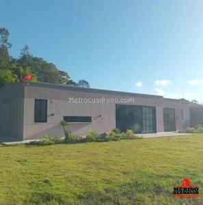 Casa de 3 alcobas en venta en Llanogrande, Rionegro, 279 m² · foto 2 de 20