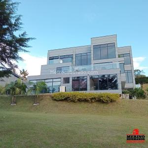 Casa de 4 alcobas en venta en San Antonio De Pereira, Rionegro, 660 m² · foto 7 de 20