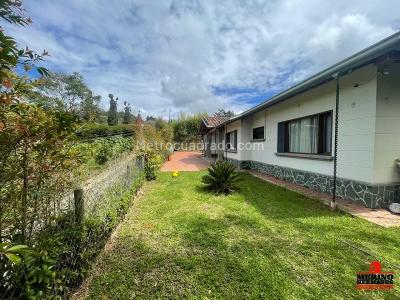 Casa de 3 alcobas en venta en Aeropuerto, Rionegro, 257 m² · foto 7 de 20