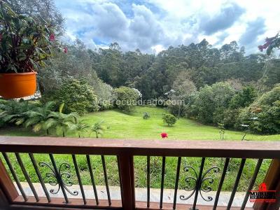 Casa de 3 alcobas en venta en Aeropuerto, Rionegro, 257 m² · foto 9 de 20