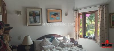 Casa de 4 alcobas en venta en Llanogrande, Rionegro, 348 m² · foto 16 de 20