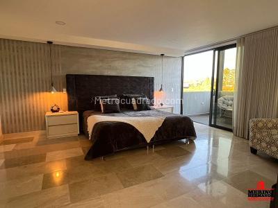 Casa de 5 alcobas en venta en Llanogrande, Rionegro, 600 m² · foto 11 de 20