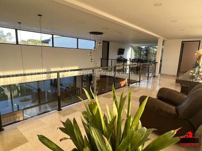 Casa de 5 alcobas en venta en Llanogrande, Rionegro, 600 m² · foto 13 de 20