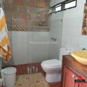 Casa de 5 alcobas en venta en Santa Elena Vereda Mazo, Medellín, 280 m² · foto 11 de 20