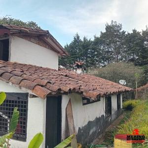 Casa de 5 alcobas en venta en Santa Elena Vereda Mazo, Medellín, 280 m² · foto 7 de 20