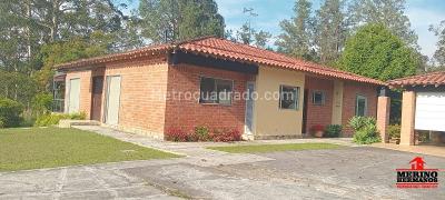 Casa de 4 alcobas en venta en San Antonio De Pereira, Rionegro, 340 m² · foto 2 de 20