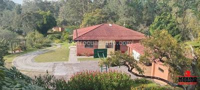 Casa de 4 alcobas en venta en San Antonio De Pereira, Rionegro, 340 m² · foto 3 de 20