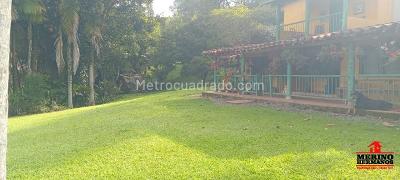 Casa de 3 alcobas en venta en Vereda Santa Barbara, Rionegro, 230 m² · foto 3 de 20