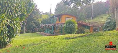 Casa de 3 alcobas en venta en Vereda Santa Barbara, Rionegro, 230 m² · foto 7 de 20