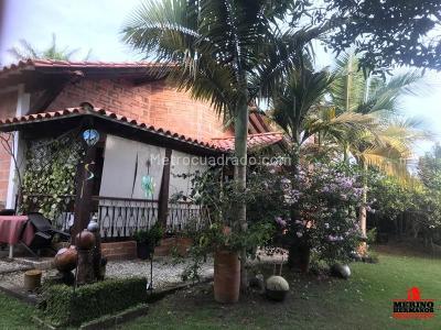 Casa de 5 alcobas en venta en La Playa, Rionegro, 340 m² · foto 4 de 20