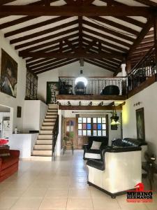 Casa de 5 alcobas en venta en La Playa, Rionegro, 340 m² · foto 9 de 20