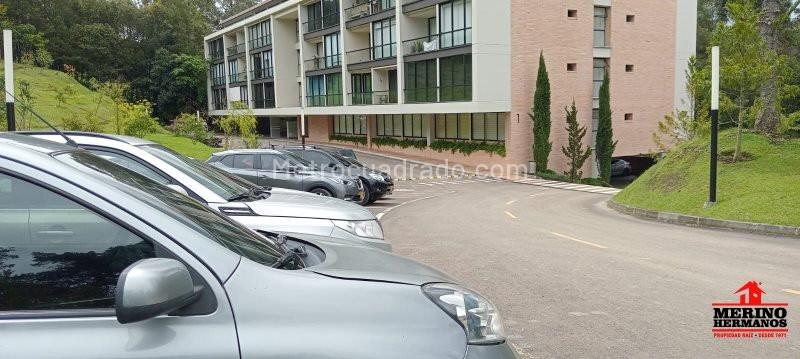 Seniors-Friendly 1BR Apartment for Rent in El Retiro - 2