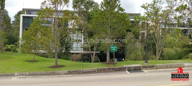 Seniors-Friendly 1BR Apartment for Rent in El Retiro - 3