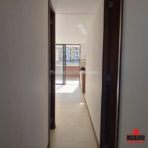 Apartamento de 2 alcobas en venta en San Antonio De Pereira, Rionegro, 71 m² · foto 7 de 20