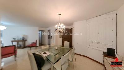 Apartamento en venta en El Poblado, Medellín · foto 3 de 20