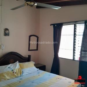 Casa de 3 alcobas en venta en La America, Medellín, 90 m² · foto 14 de 20