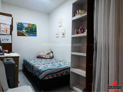 Casa de 5 alcobas en venta en Cristobal, Medellín, 160 m² · foto 4 de 11