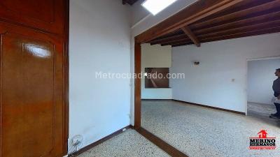 Casa de 5 alcobas en venta en Belen, Medellín, 270 m² · foto 5 de 20