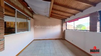 Casa de 5 alcobas en venta en Belen, Medellín, 270 m² · foto 19 de 20