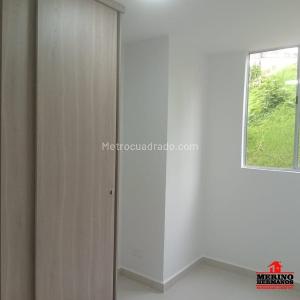 Apartamento de 3 alcobas en venta en El Porvenir, Rionegro, 52 m² · foto 12 de 20